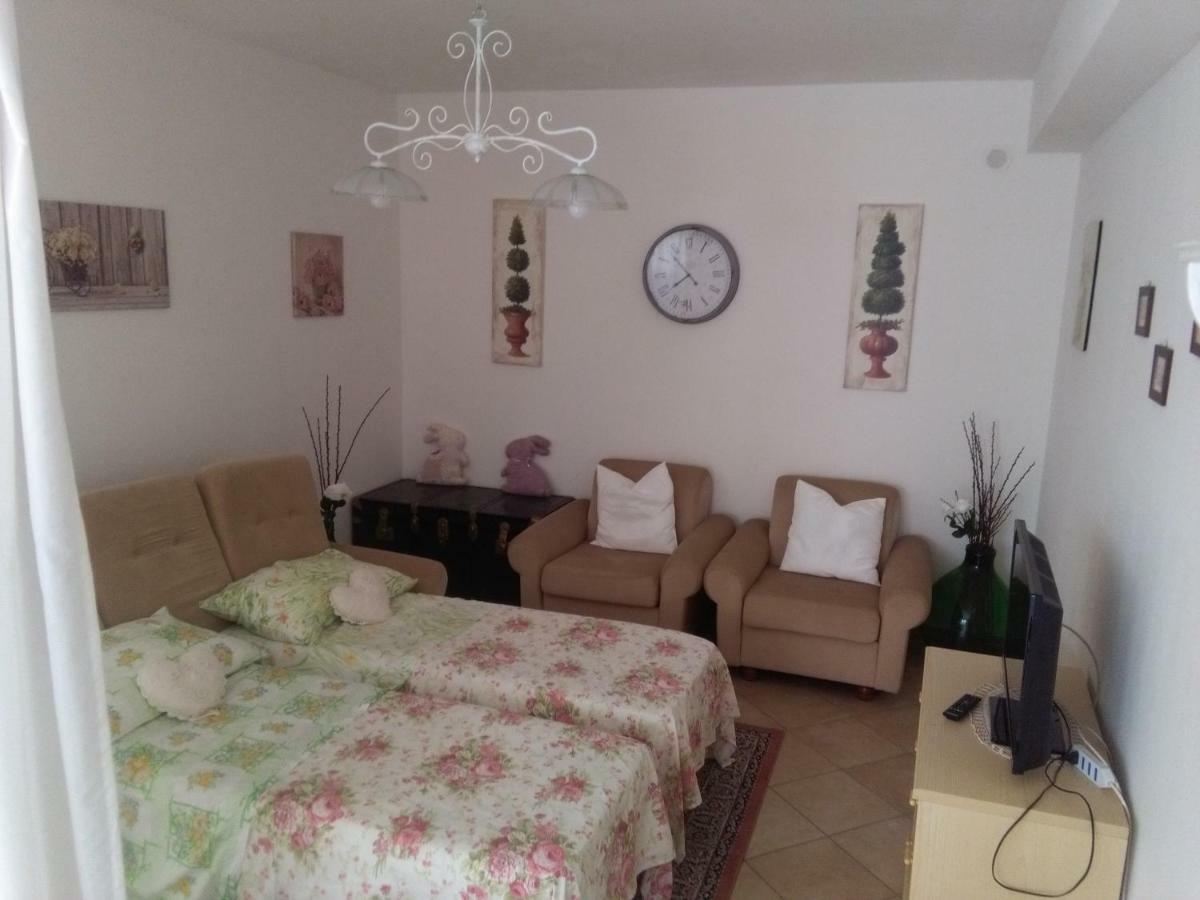 Ai Tre Archi Di Tagliaborse Villa Mascali Dış mekan fotoğraf