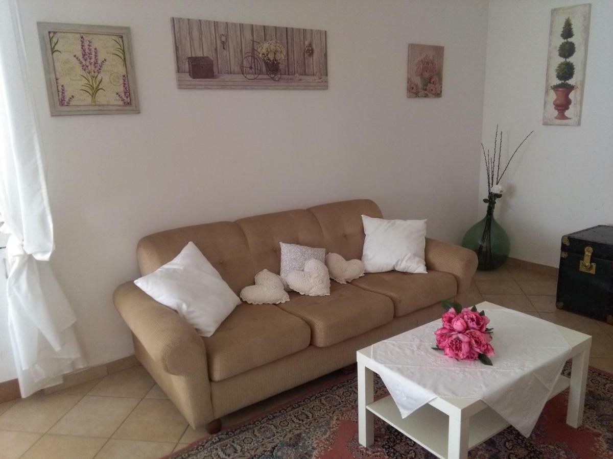 Ai Tre Archi Di Tagliaborse Villa Mascali Dış mekan fotoğraf
